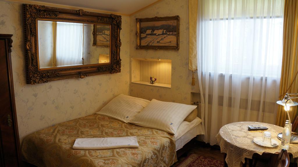 Florian Budget Rooms Krakow Bilik gambar