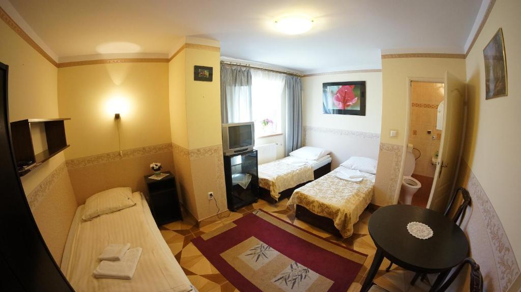 Florian Budget Rooms Krakow Luaran gambar