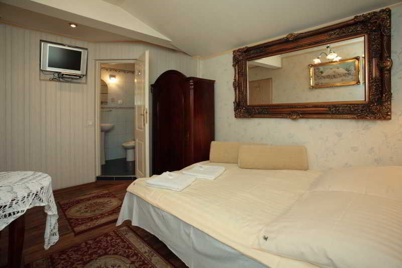 Florian Budget Rooms Krakow Luaran gambar