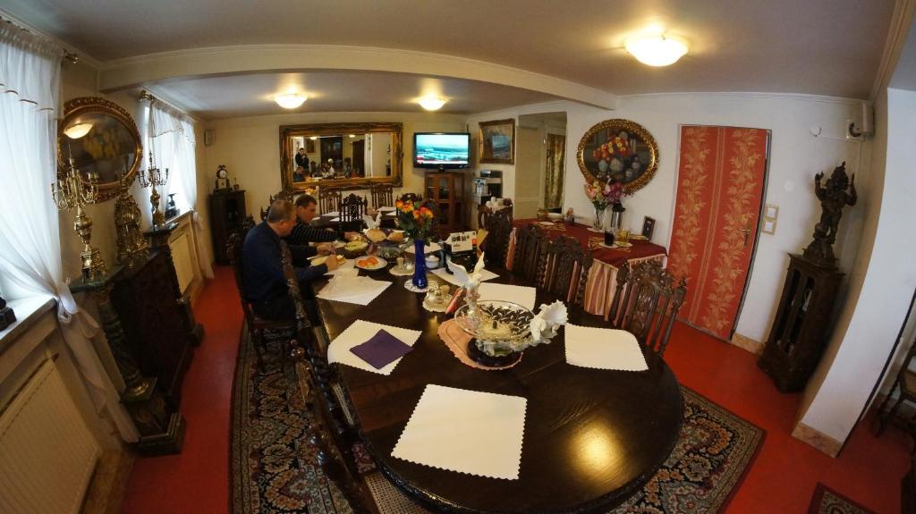 Florian Budget Rooms Krakow Luaran gambar