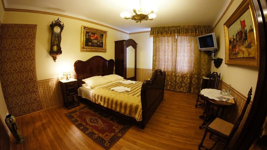 Florian Budget Rooms Krakow Luaran gambar