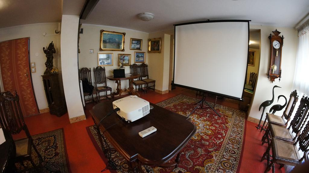 Florian Budget Rooms Krakow Luaran gambar
