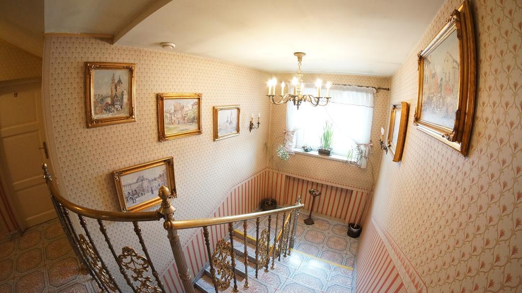 Florian Budget Rooms Krakow Luaran gambar